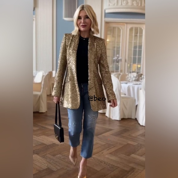 RuE 21 CuRvy jEwElEd Cr0ps - Picture 8 of 12